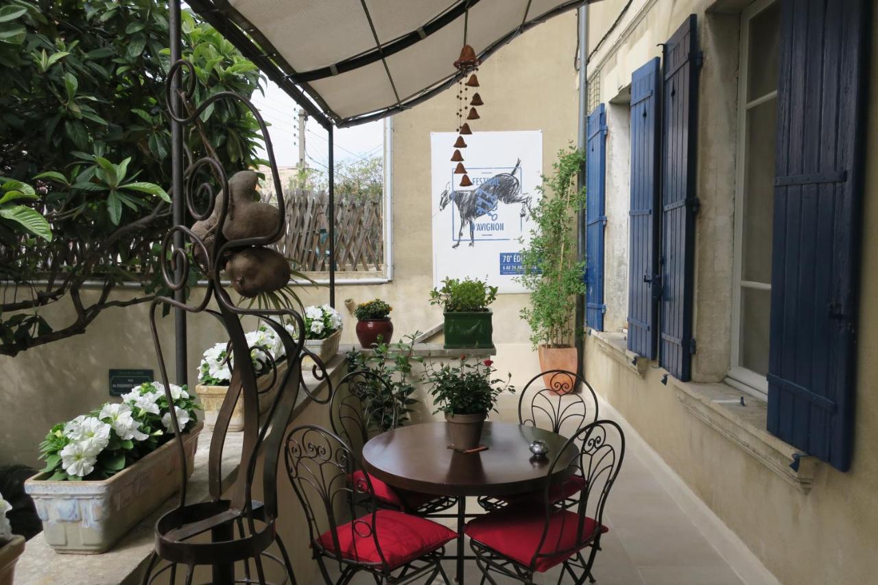 Bed and Breakfast Tombe La Nefle Авиньон Экстерьер фото
